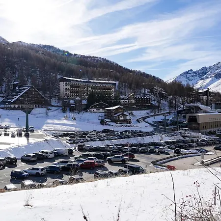 Cervinia - Ristrutturato Vicino Alle Piste Da Sci, Fino A 6 Posti Letto Apartament